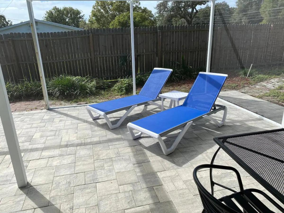 Spacious 5 Bedrooms 3 Bathrooms Family-Friendly Home With Heated Salt Pool Clearwater Eksteriør billede