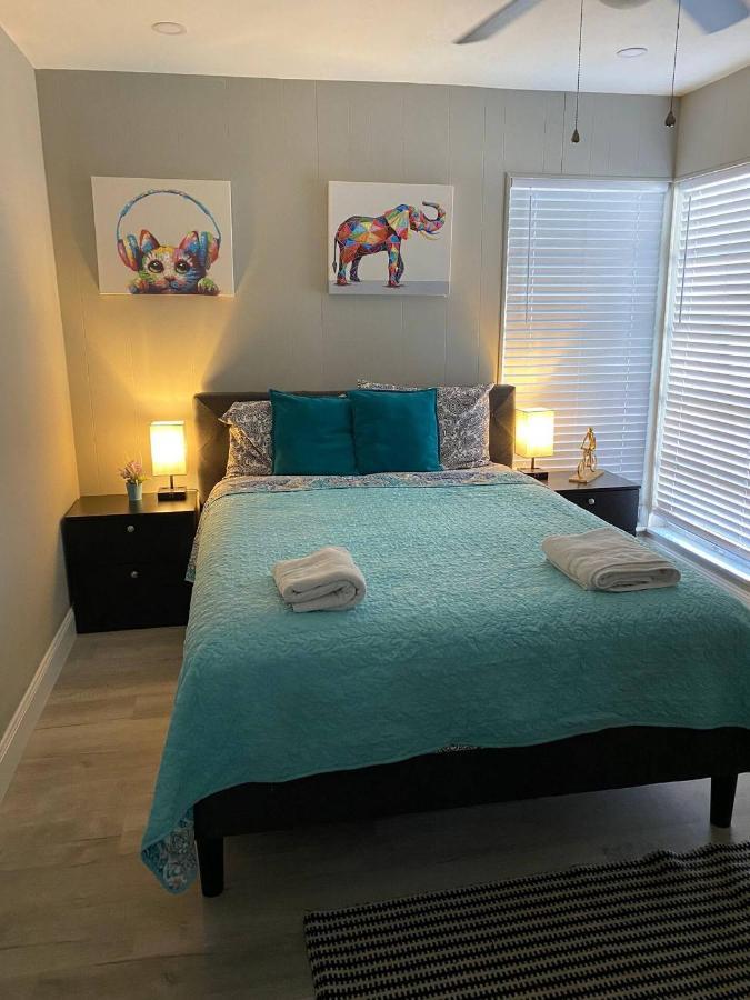Spacious 5 Bedrooms 3 Bathrooms Family-Friendly Home With Heated Salt Pool Clearwater Eksteriør billede