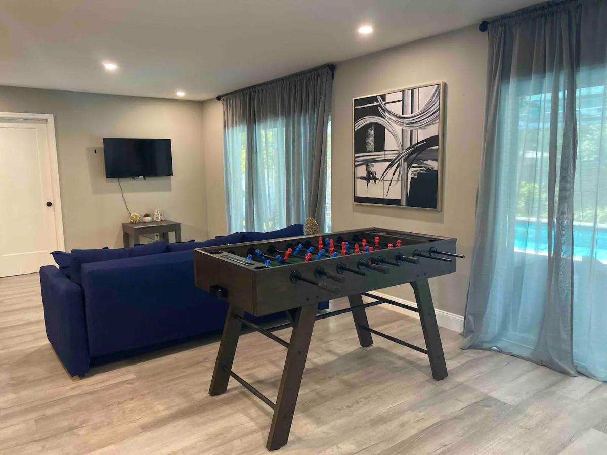 Spacious 5 Bedrooms 3 Bathrooms Family-Friendly Home With Heated Salt Pool Clearwater Eksteriør billede