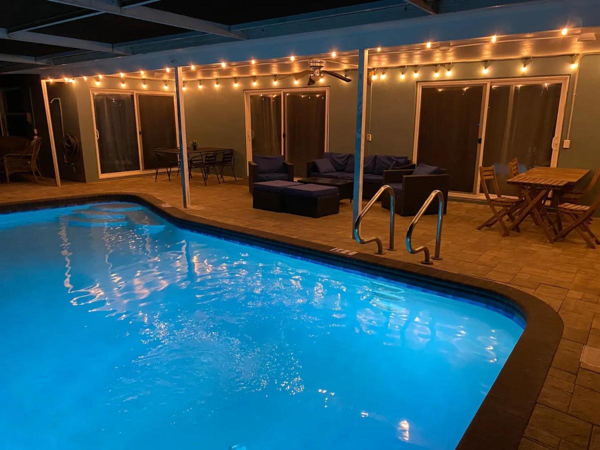 Spacious 5 Bedrooms 3 Bathrooms Family-Friendly Home With Heated Salt Pool Clearwater Eksteriør billede