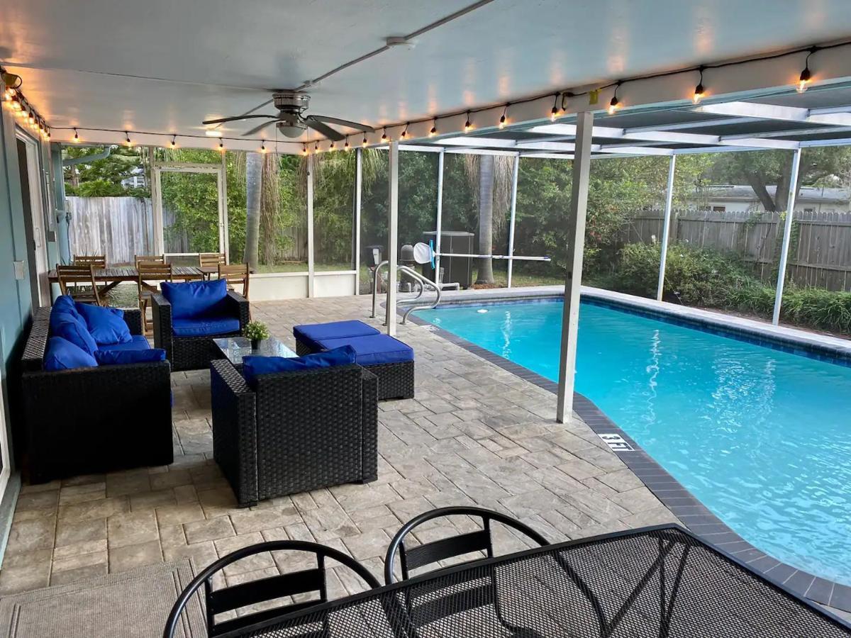 Spacious 5 Bedrooms 3 Bathrooms Family-Friendly Home With Heated Salt Pool Clearwater Eksteriør billede